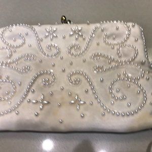 Vintage White Silk & Pearl Evening/Bridal Bag